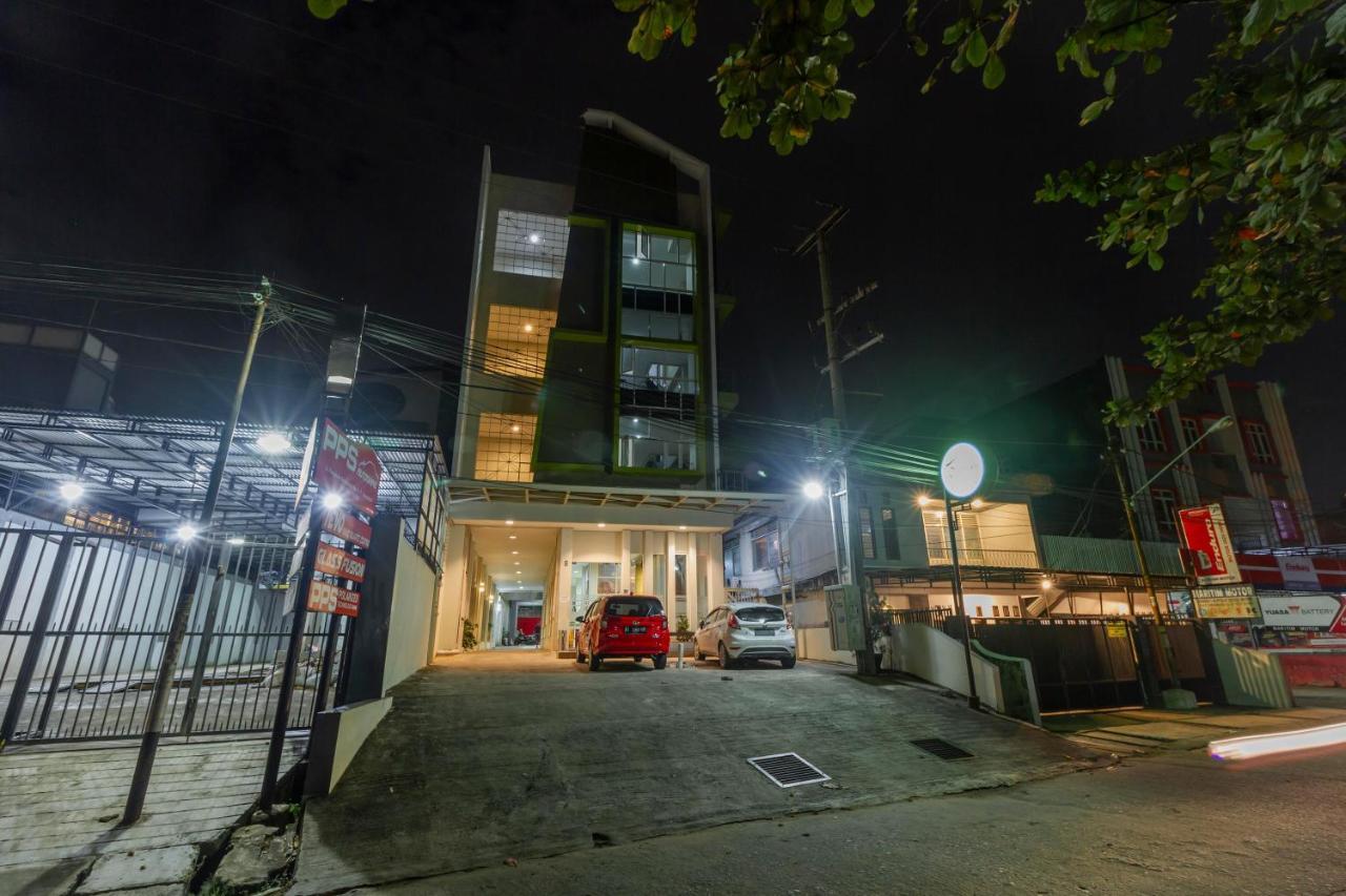 Reddoorz Near Samarinda Central Plaza Εξωτερικό φωτογραφία