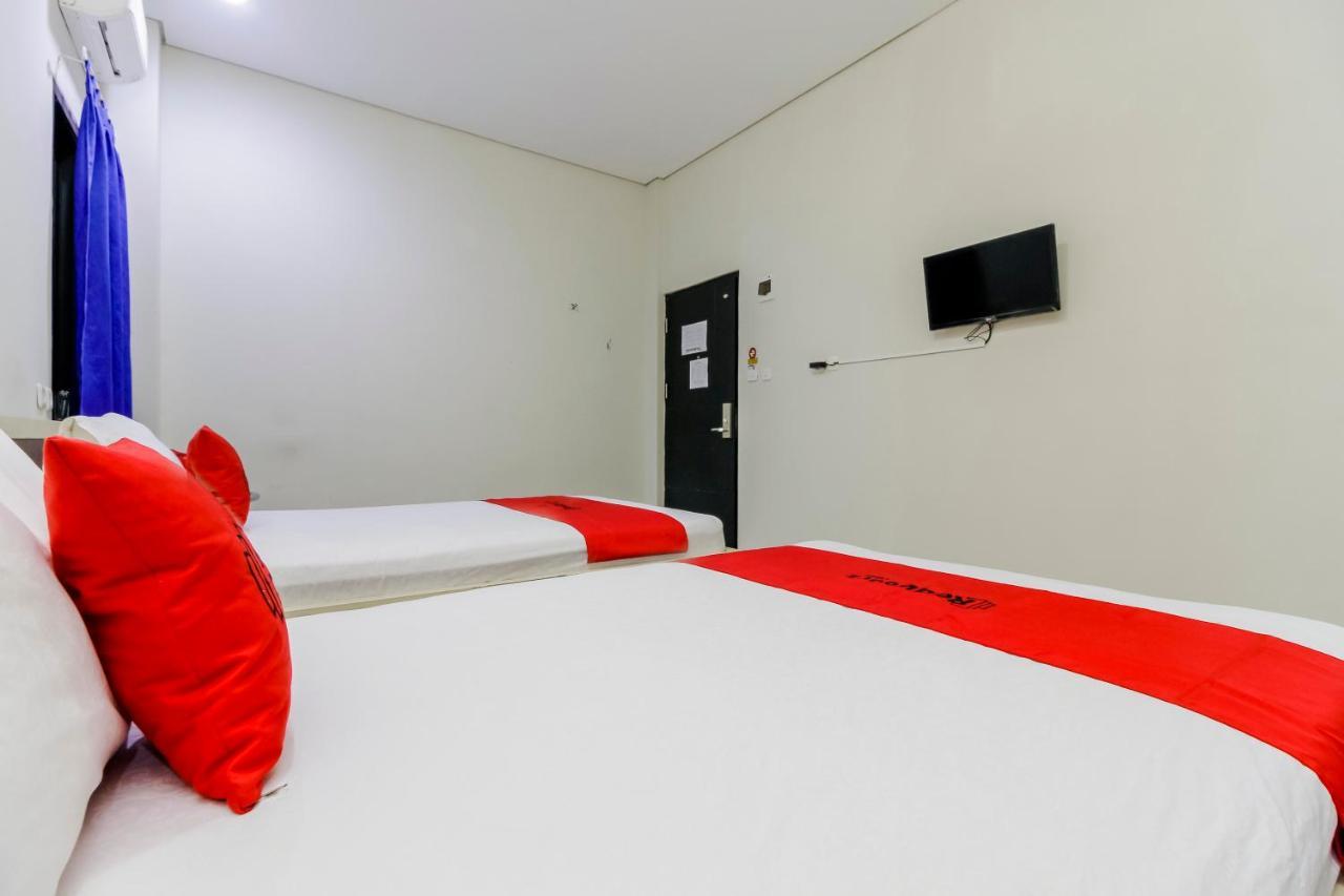 Reddoorz Near Samarinda Central Plaza Εξωτερικό φωτογραφία